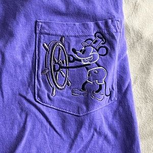 NWT Disney’s Steamboat Willie embroidered front pocketed t-shirt. Size XL!